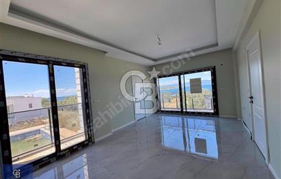 Deniz Manzaralı İskanı Alınmış Sıfır Villa