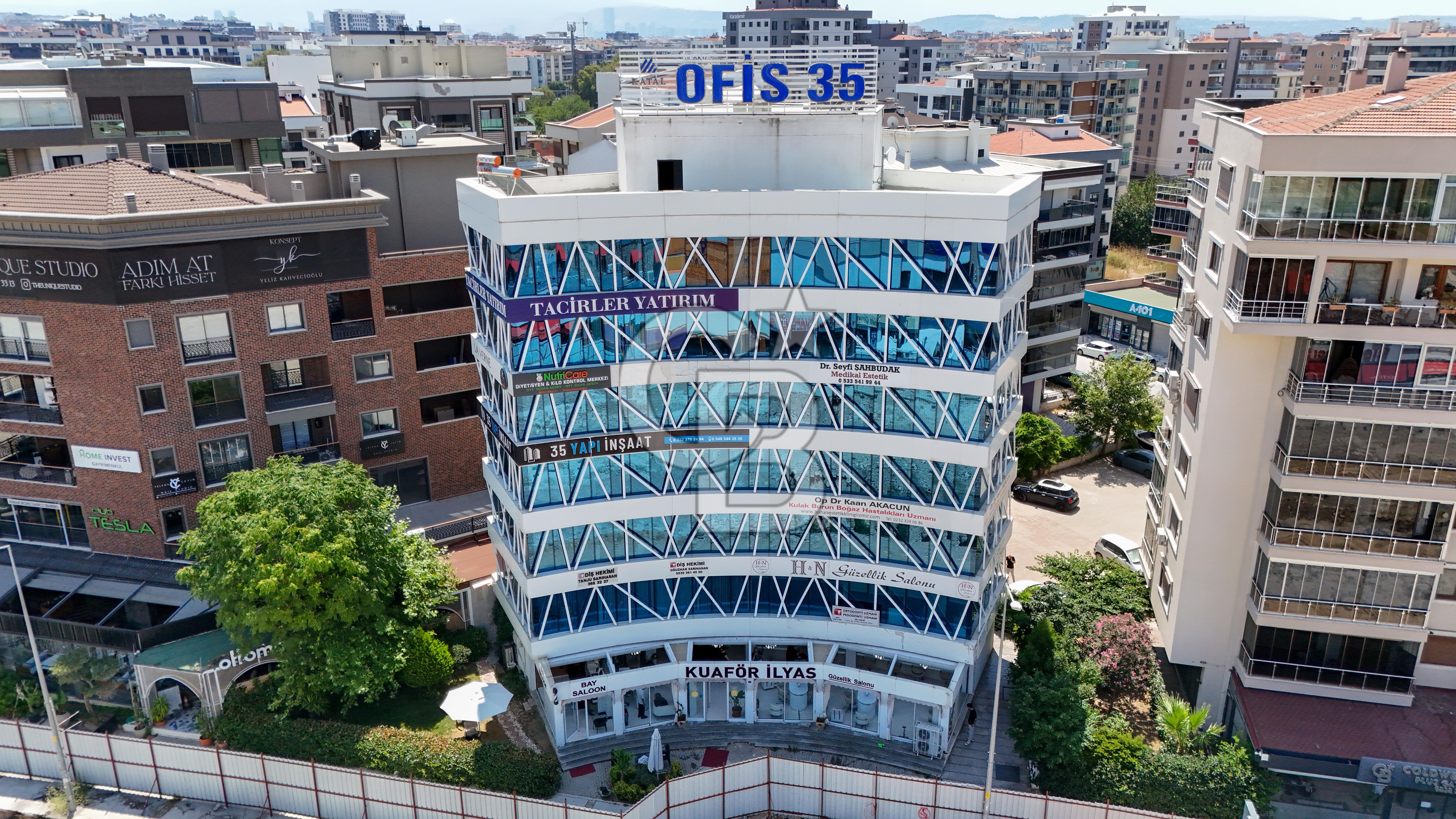 Mavişehir'in Kalbinde Kiralık Prestijli Ofis