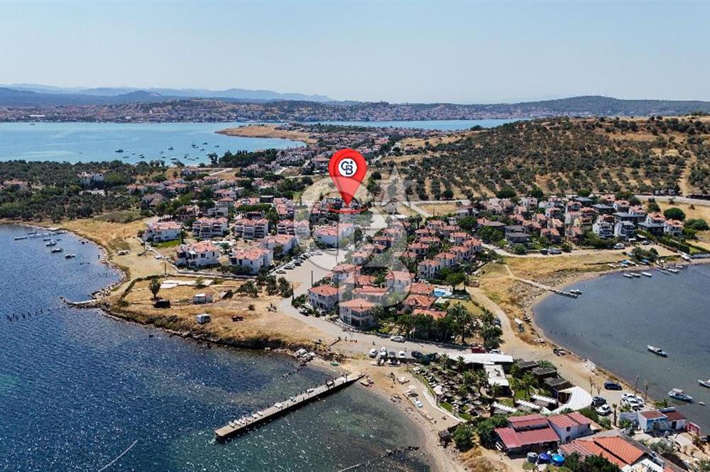 AYVALIK CUNDA'DA KÖŞE PARSEL MÜSTAKİL SATILIK VİLLA