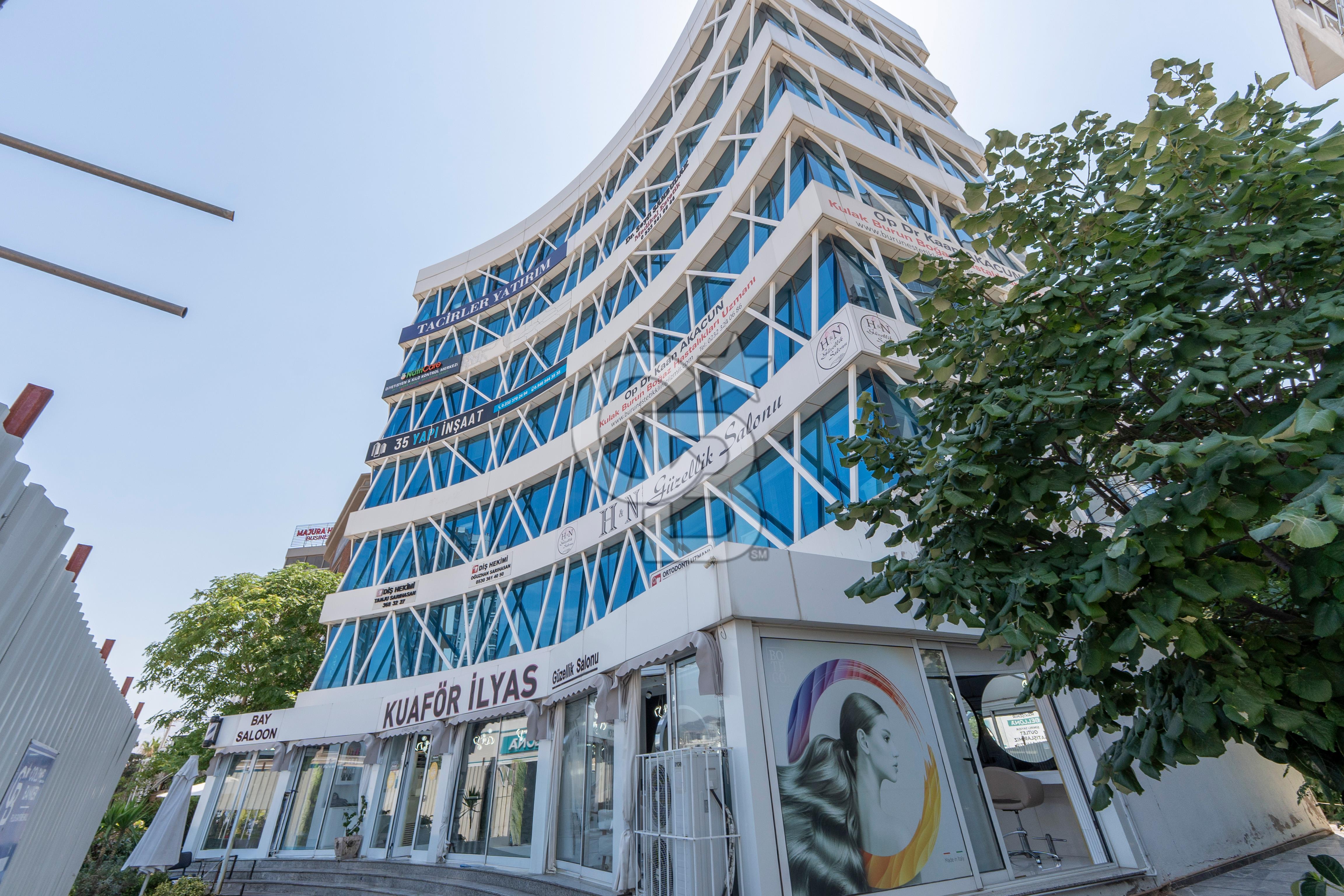 Mavişehir Ofis35'te Satılık 2+1 Ticari Ofis