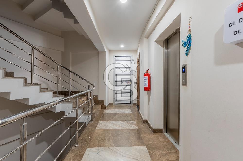 Mavişehir'in Kalbinde Kiralık Prestijli Ofis