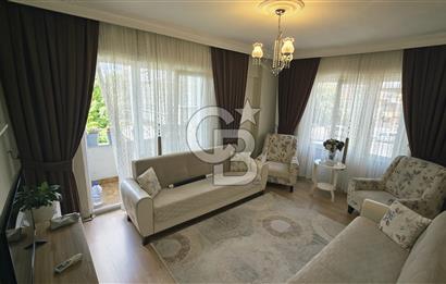 Pazartesi Pazarı Yanı | İş Yeri + 2 Daire | Satılık Komple Bina
