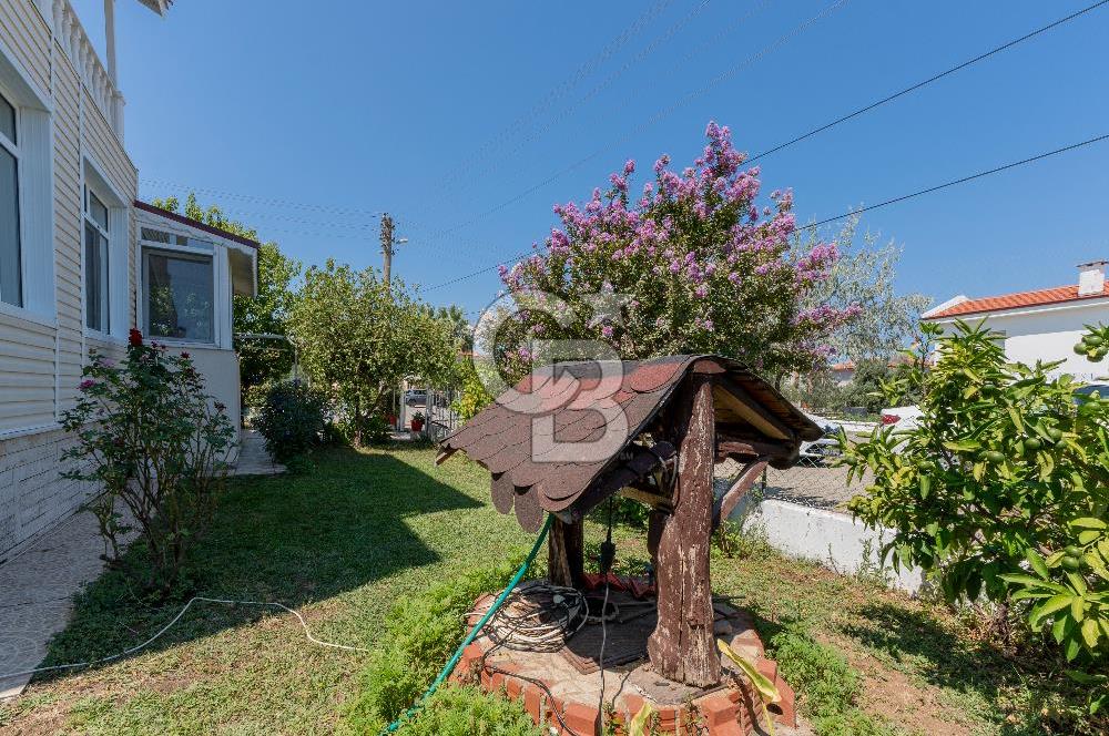 AYVALIK CUNDA'DA KÖŞE PARSEL MÜSTAKİL SATILIK VİLLA