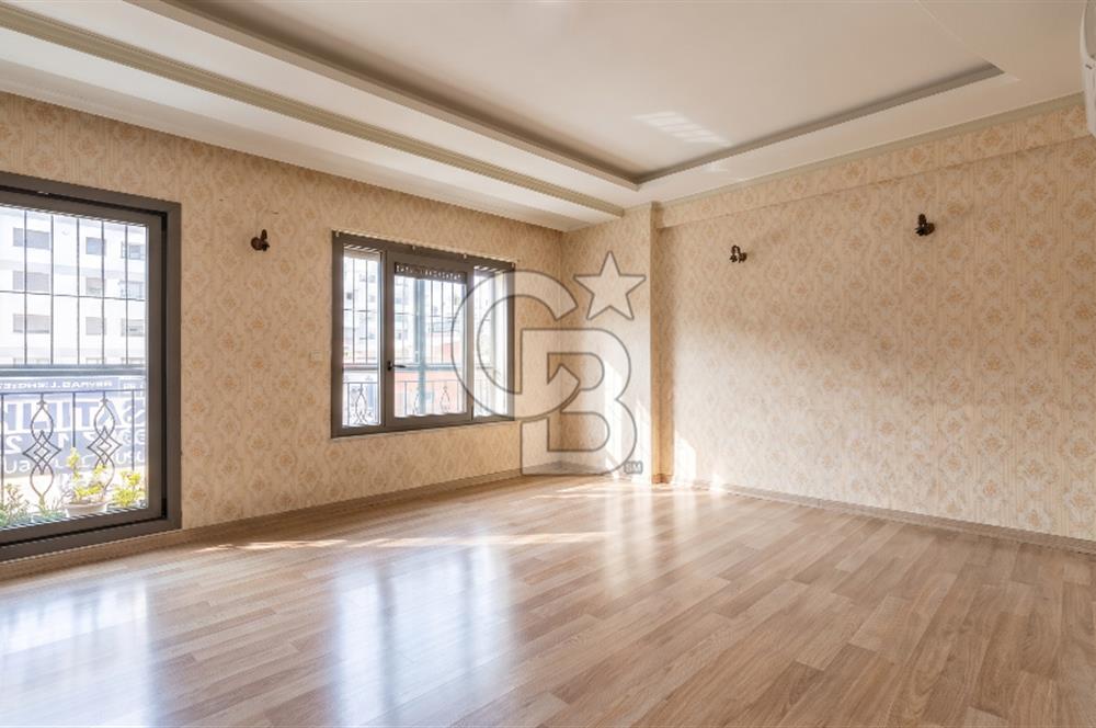 Karşıyaka'nın Tercih Edilen Bölgesinde Ferah 1+1 Satılık Daire