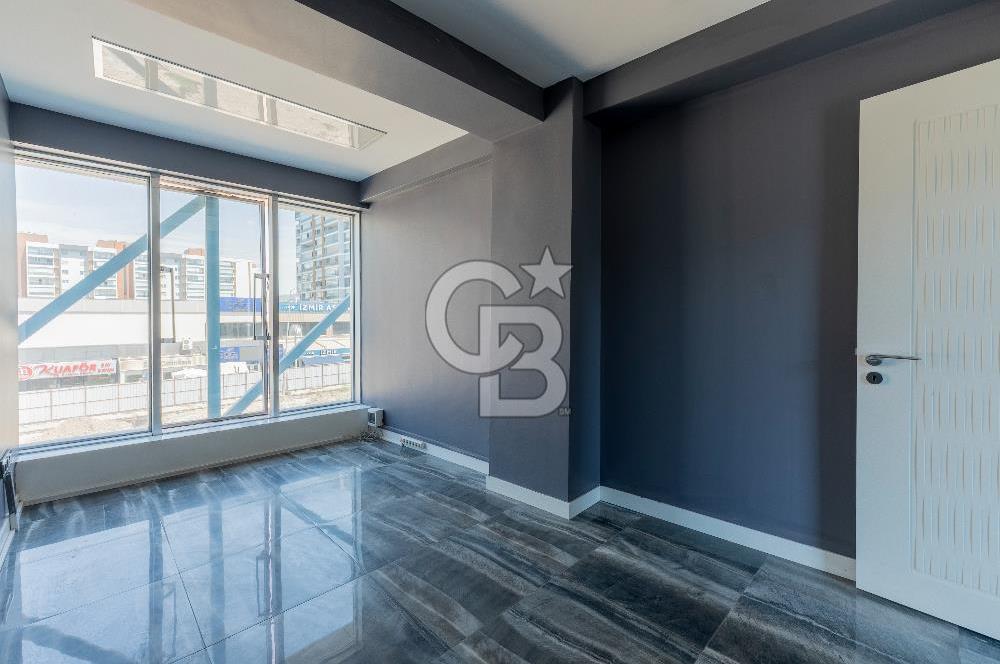 Mavişehir'in Kalbinde Kiralık Prestijli Ofis