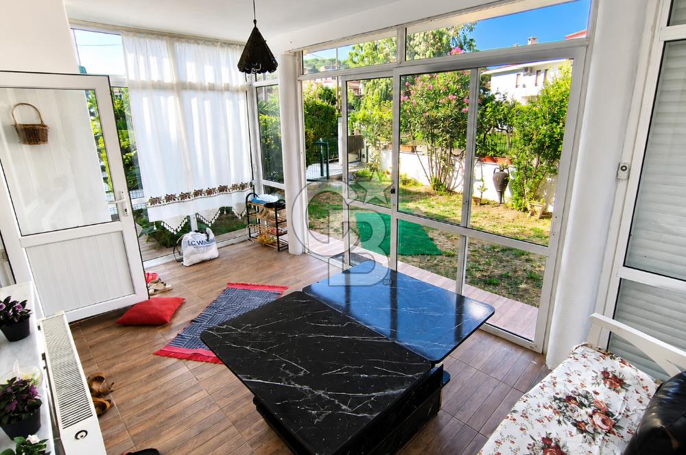 AYVALIK ÇAMLIK LAKA'DA GENİŞ BAHÇELİ 2+2 SATILIK DAİRE 