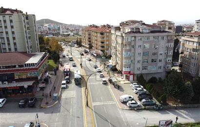 Yenikent'in (Mutlukent) en merkezi bölgesinde satılık daire.