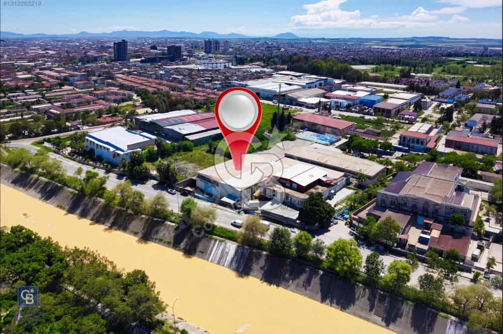 Yüreğir Karşıyaka da Ana Yol Üzeri 1492 m2 Alan Fabrika / Depo