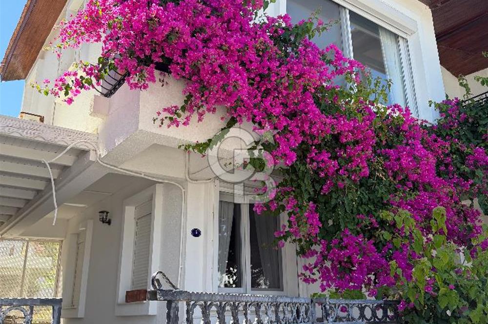 ÇEŞME DALYAN DA SATILIK LÜKS VİLLA