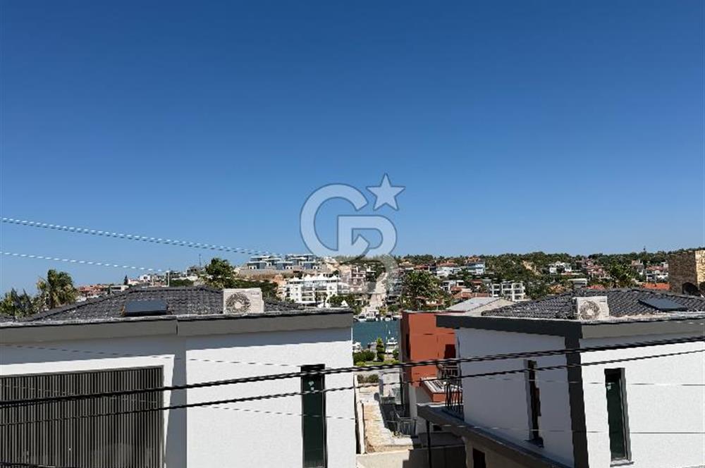 ÇEŞME DALYAN DA SATILIK LÜKS VİLLA