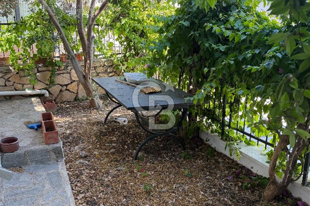 ÇEŞME DALYAN DA SATILIK LÜKS VİLLA