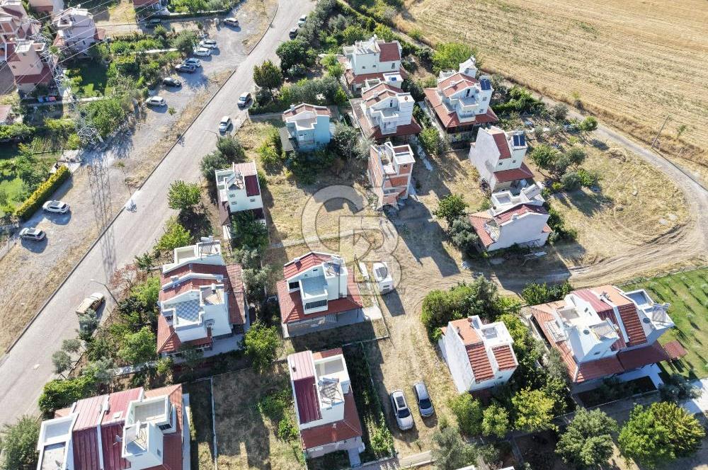 SALİHLERALTI'NDA 220 M² VİLLA İMARLI FIRSAT ARSA