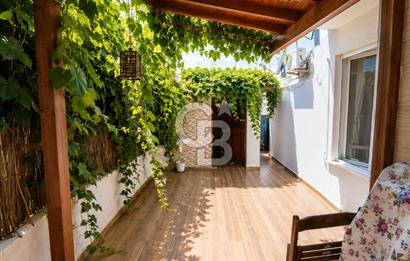 AYVALIK ÇAMLIK LAKA'DA GENİŞ BAHÇELİ 2+2 SATILIK DAİRE 