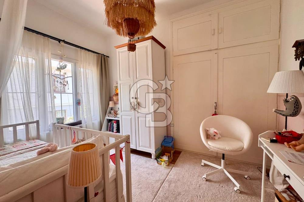 SEFA ÇAMLIK'TA DENİZE 50 METRE PRESTİJLİ 4+1 DAİRE