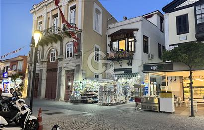 Çeşme çarşısında satılık dükkan