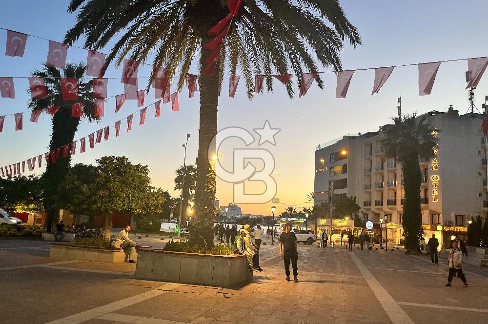 Çeşme çarşısında satılık dükkan