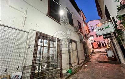 Çeşme çarşısında satılık dükkan