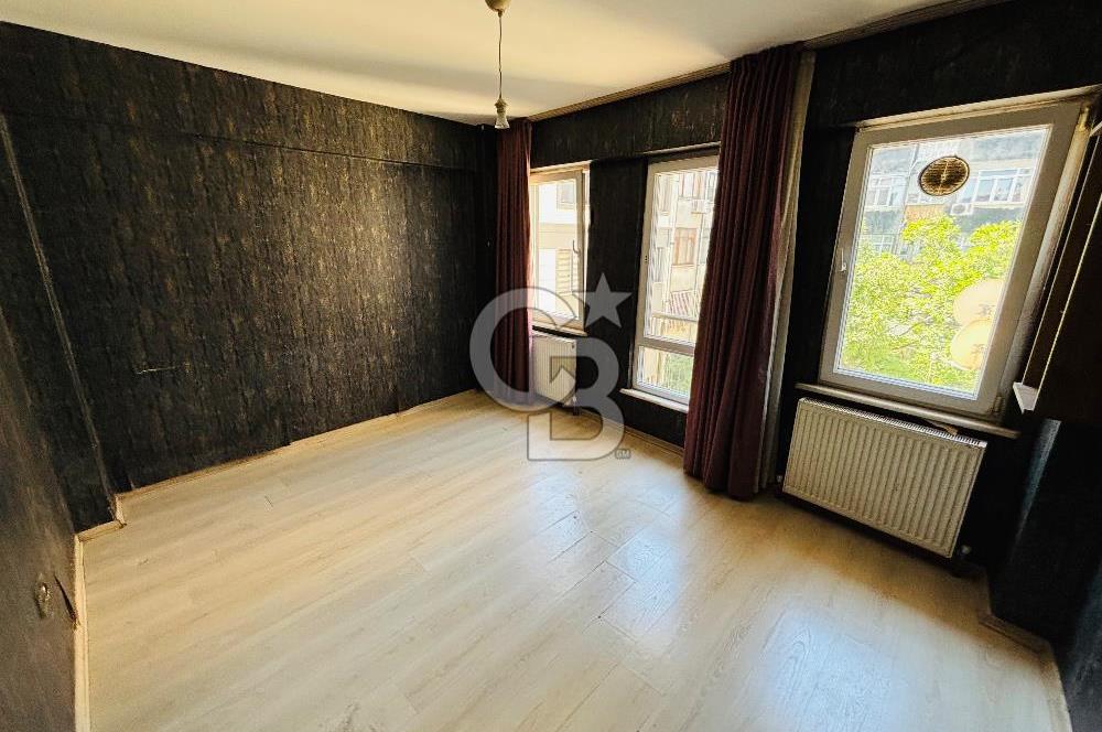 HASEKİ TRAMVAYIN YANIBAŞINDA ASANSÖRLÜ KİRALIK KOMPLE BİNA