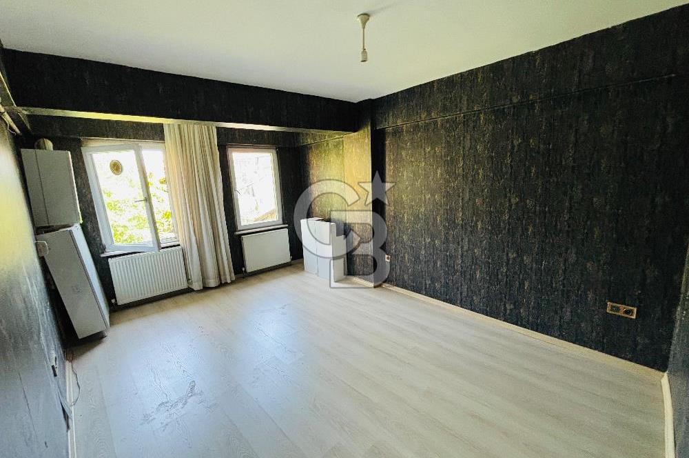 HASEKİ TRAMVAYIN YANIBAŞINDA ASANSÖRLÜ KİRALIK KOMPLE BİNA