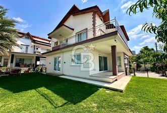 KARSLILAR SEKOYA EVLERİ’NDE PRESTİJLİ TRİPLEKS VİLLA - 8 - 362233