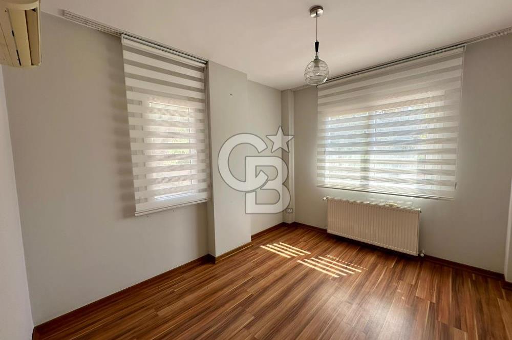 KARSLILAR SEKOYA EVLERİ’NDE PRESTİJLİ TRİPLEKS VİLLA