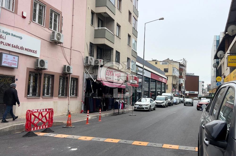 Çiğli'de Satılık İzmar Kiracılı Yüksek Gelirli Bina