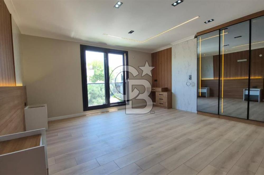 TAKAS VADE - Özel Havuzlu otoparklı 3+1 LÜKS Villa