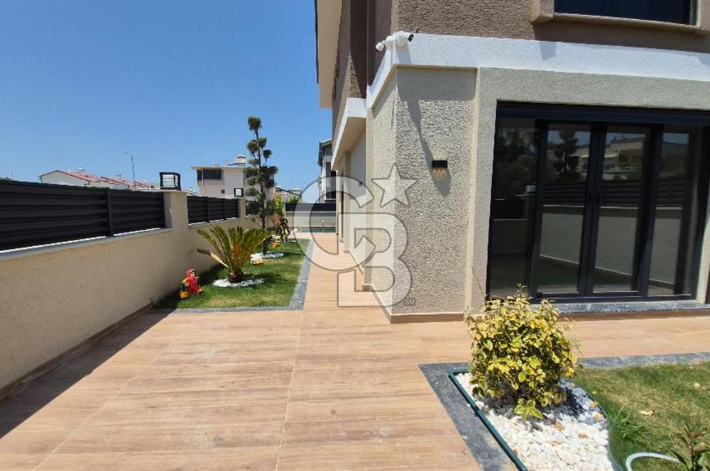 TAKAS VADE - Özel Havuzlu otoparklı 3+1 LÜKS Villa