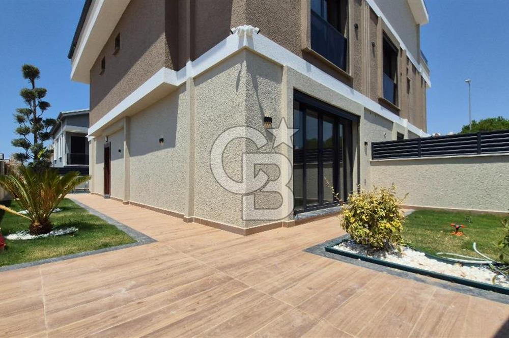 TAKAS VADE - Özel Havuzlu otoparklı 3+1 LÜKS Villa
