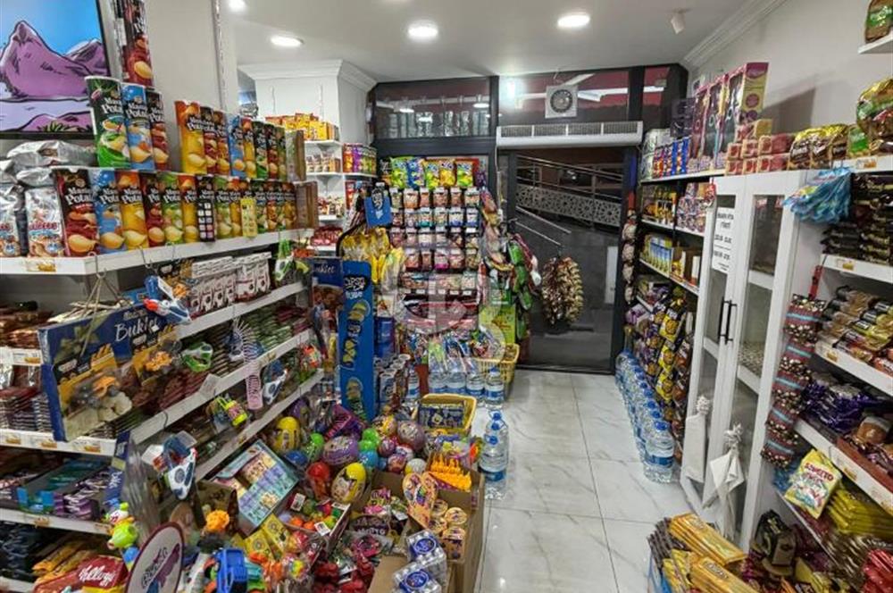 İşlek Sokakta Mülkiyetiyle Satılık Full Dolu Devren Market