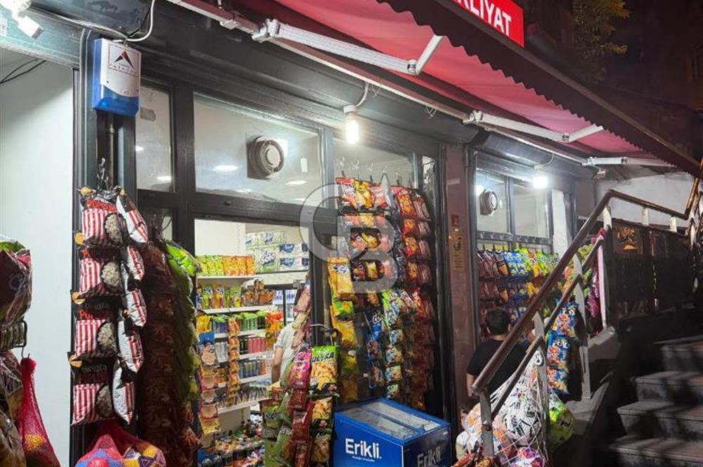 İşlek Sokakta Mülkiyetiyle Satılık Full Dolu Devren Market