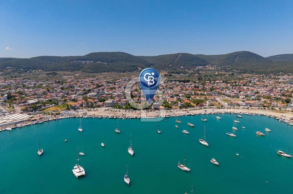 Urla ÇeşmealtıDeniz Manzaralı Satılık 4+1 Müstakil Villa