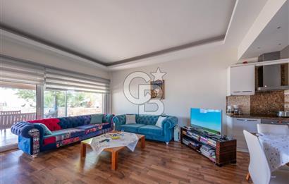 Urla ÇeşmealtıDeniz Manzaralı Satılık 4+1 Müstakil Villa