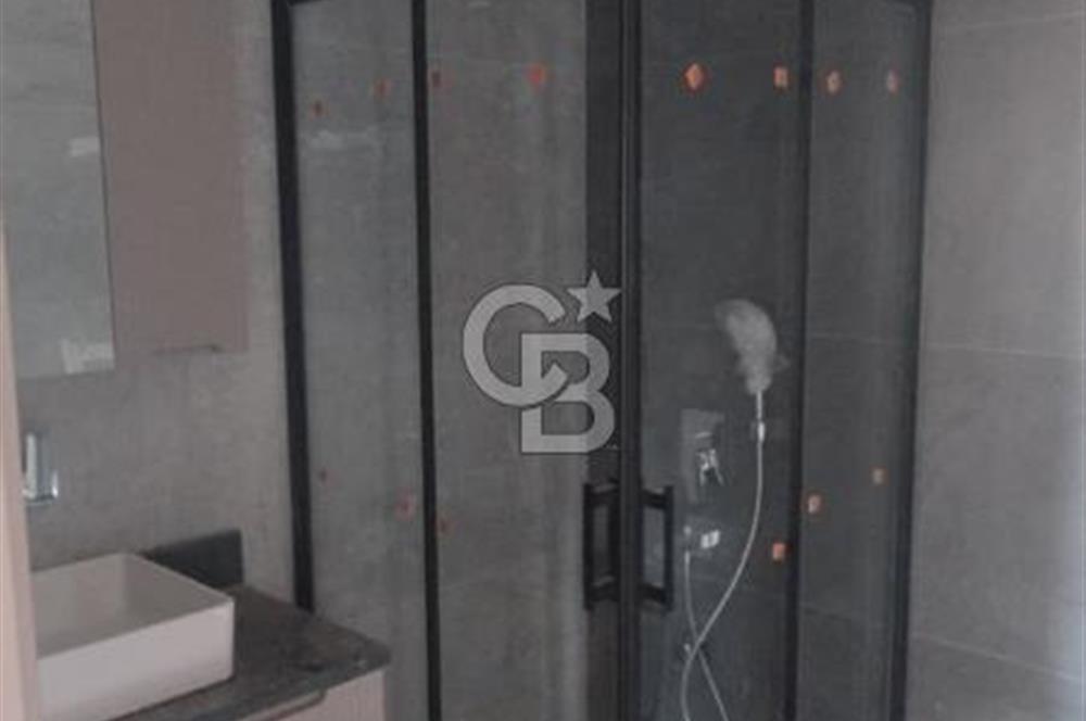 Esentepe de 4+1, 180 m2net Panoromik Göl Manzaralı Kiralık Daire