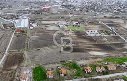 SATILIK ARNAVUTKÖY HARAÇÇI PEGASUS VİLLA KENTTE 722 m² ARSA
