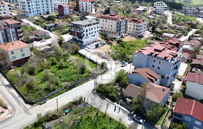 ARNAVUTKÖY HARAÇÇI MAHALLESİNDE 148 m² İMARLI KÖŞE ARSA