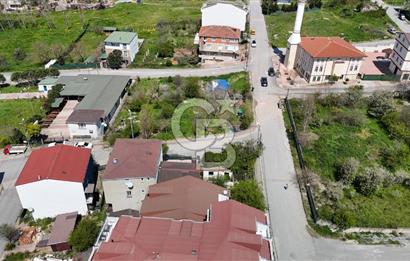 ARNAVUTKÖY HARAÇÇI MAHALLESİNDE 148 m² İMARLI KÖŞE ARSA