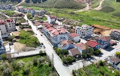 ARNAVUTKÖY HARAÇÇI MAHALLESİNDE 148 m² İMARLI KÖŞE ARSA