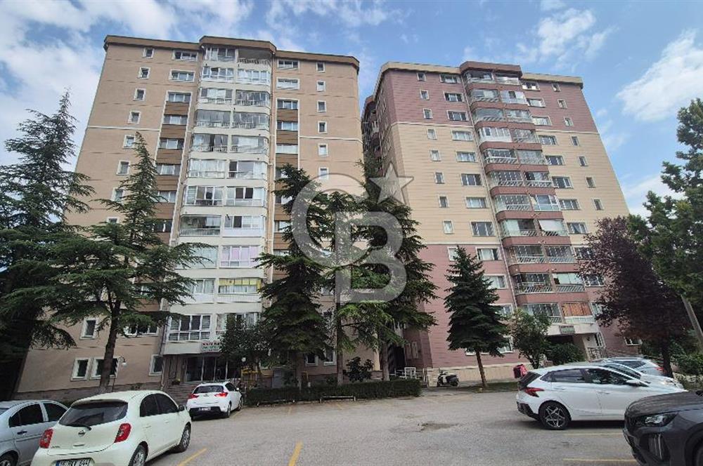 ÇİĞDEM, DÜNYA BİR VADİ SİTESİ ARA KATTA 3+1 SATILIK DAİRE