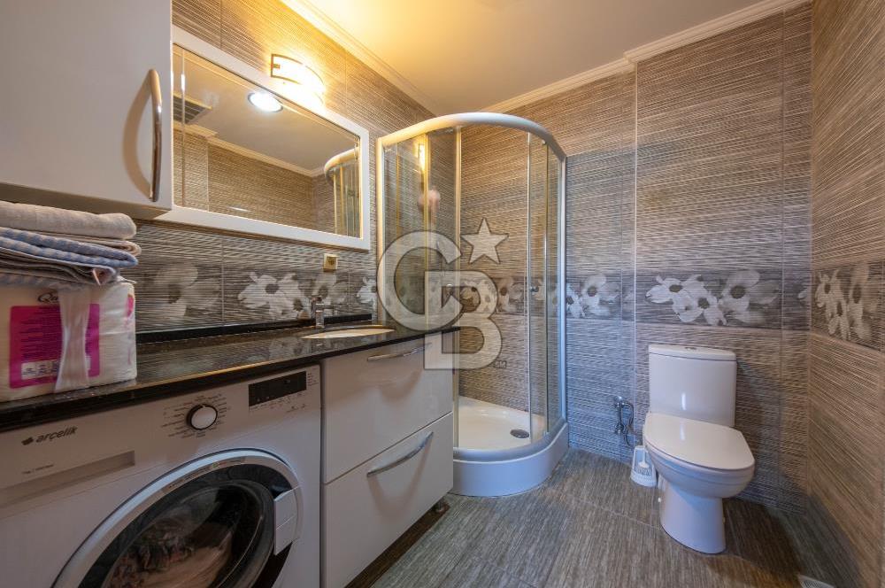 Urla ÇeşmealtıDeniz Manzaralı Satılık 4+1 Müstakil Villa
