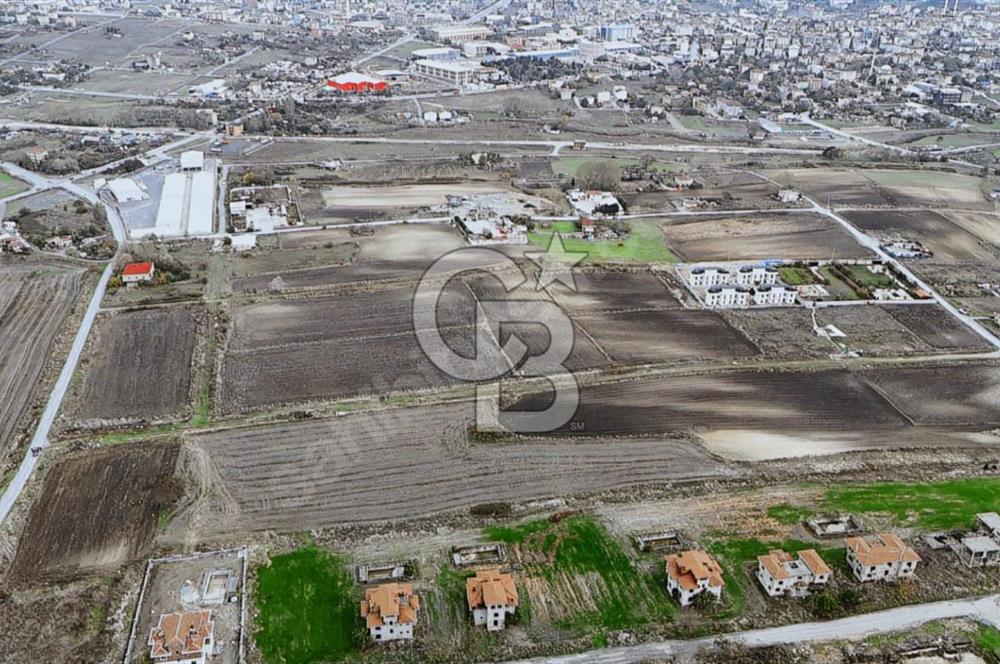 SATILIK ARNAVUTKÖY HARAÇÇI PEGASUS VİLLA KENTTE 722 m² ARSA