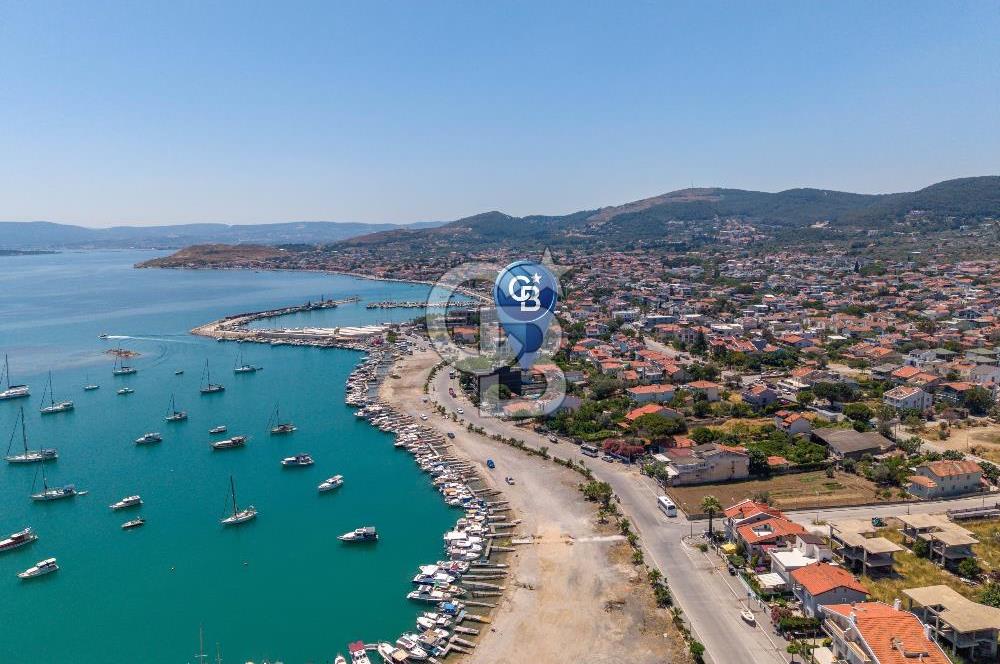 Urla ÇeşmealtıDeniz Manzaralı Satılık 4+1 Müstakil Villa