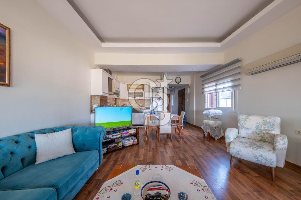 Urla ÇeşmealtıDeniz Manzaralı Satılık 4+1 Müstakil Villa