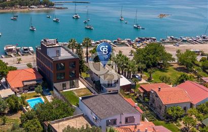 Urla ÇeşmealtıDeniz Manzaralı Satılık 4+1 Müstakil Villa