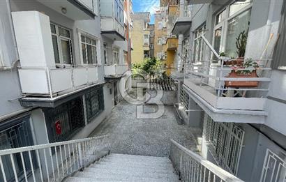 İlkadım'da Emniyet Yanı Satılık Masrafsız 3+1 Fırsat Daire