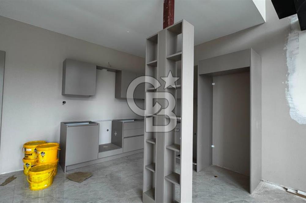 Site İçinde Doğa Manzaralı Havuzlu Lüks Satılık Villa