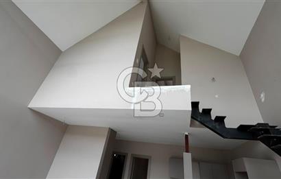 Site İçinde Doğa Manzaralı Havuzlu Lüks Satılık Villa