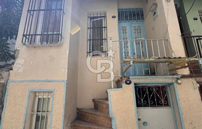KONAK 2. SULTANİYE MAHALLESİ'NDE SATILIK MÜSTAKİL EV