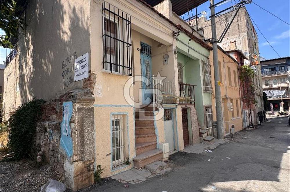 KONAK 2. SULTANİYE MAHALLESİ'NDE SATILIK MÜSTAKİL EV