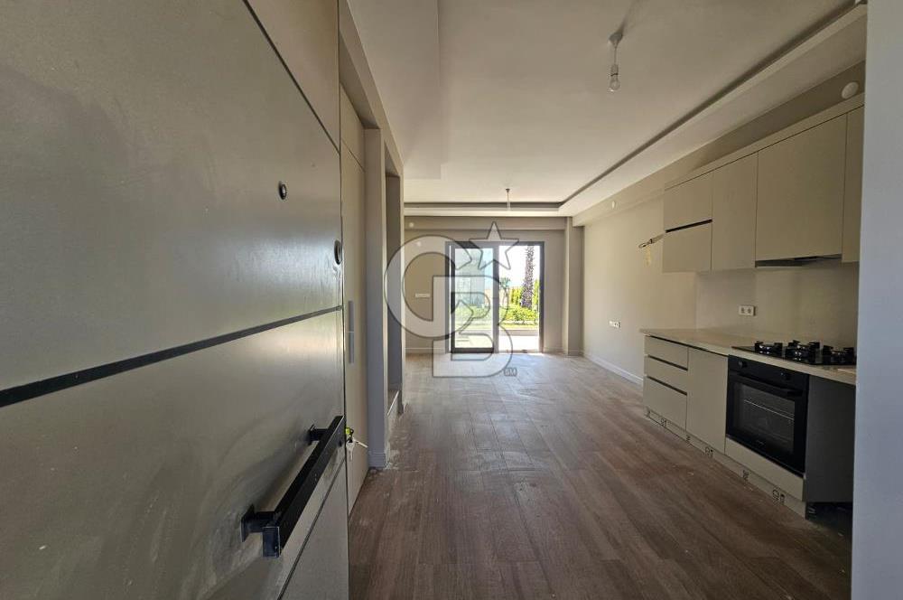 Ayvalık Altınova'da Müstakil Havuzlu Kiralık 3+1 Dubleks